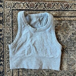 ALO yoga cropped grey tank